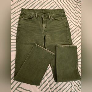 Levi's Women's Straight Jeans in Olive